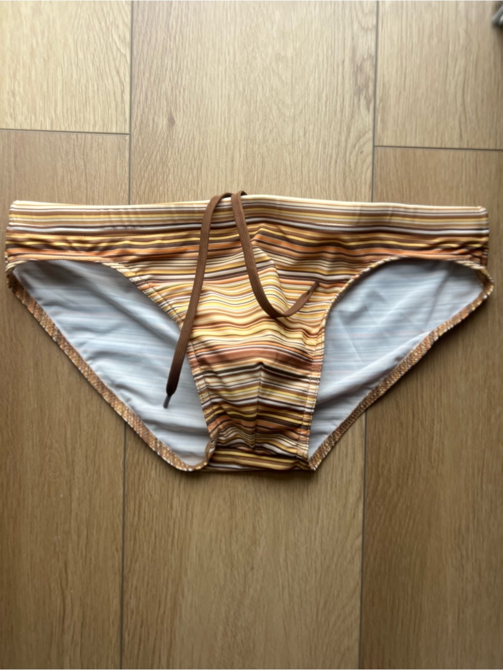 Todd Sanfield Vibrant Sand Shallow Swim Brief Size M